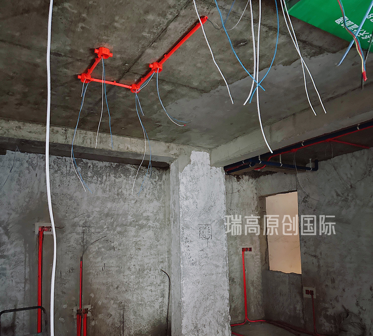 碧桂园豫府 311㎡ 现代风格装修在施工地-水电施工