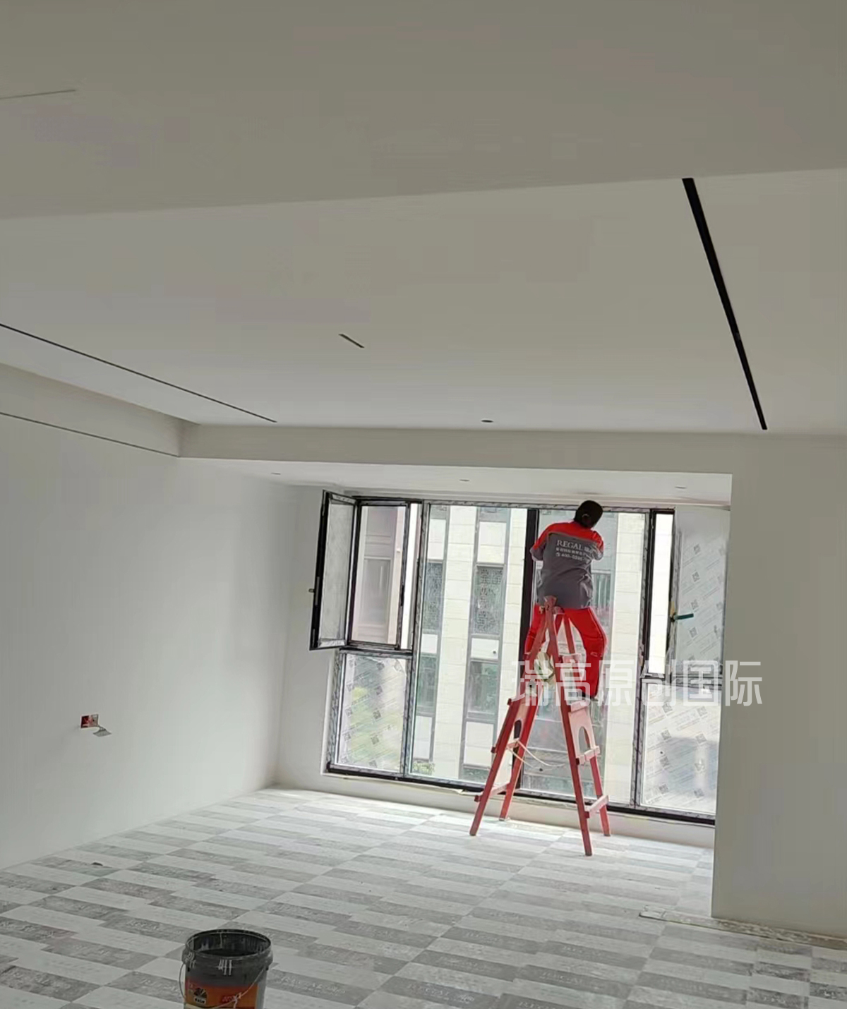 雅居乐 185㎡ 现代简约风格装修在施工地-油工施工